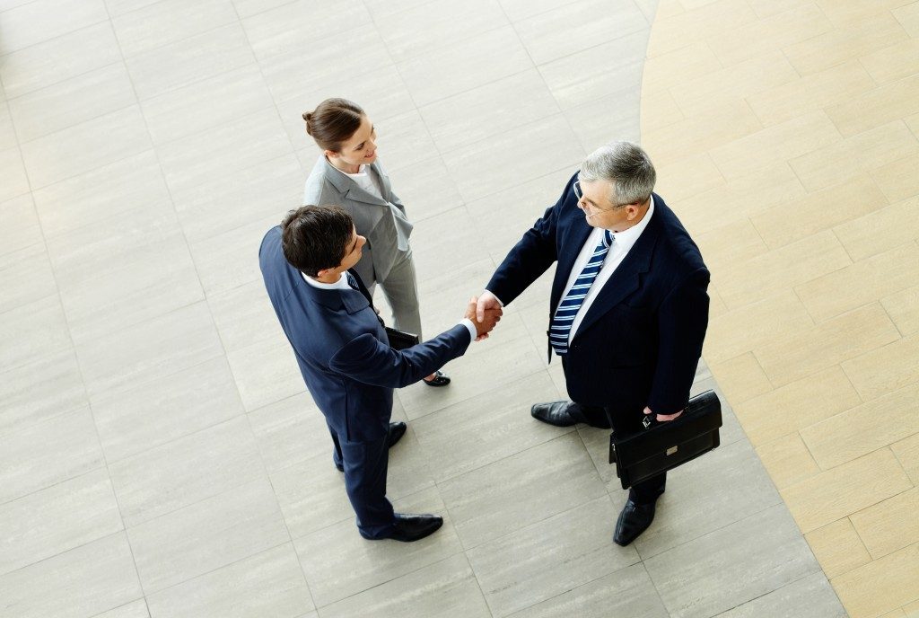 Businessman shaking hands